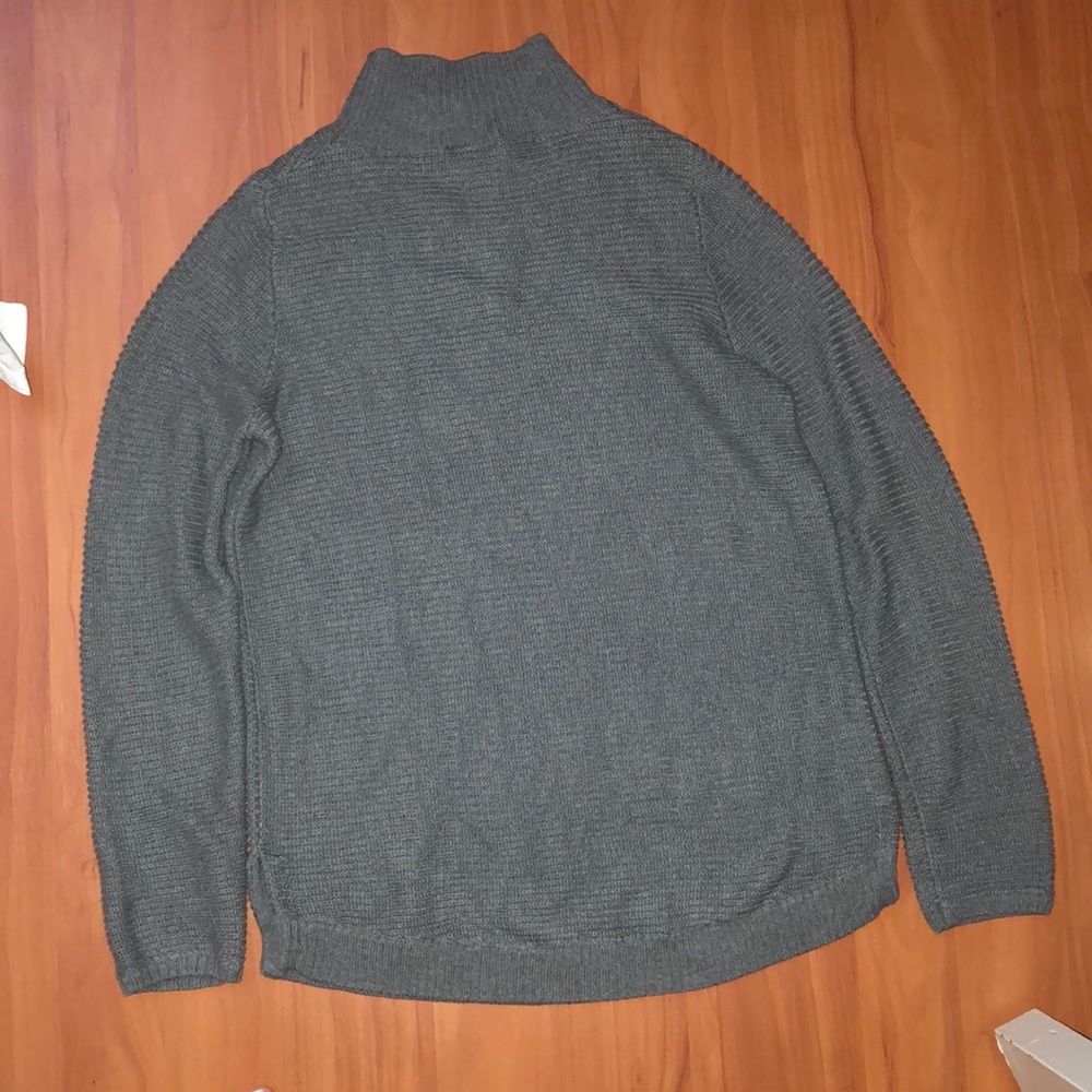 Ann Taylor Sweater - Picture 2 of 2